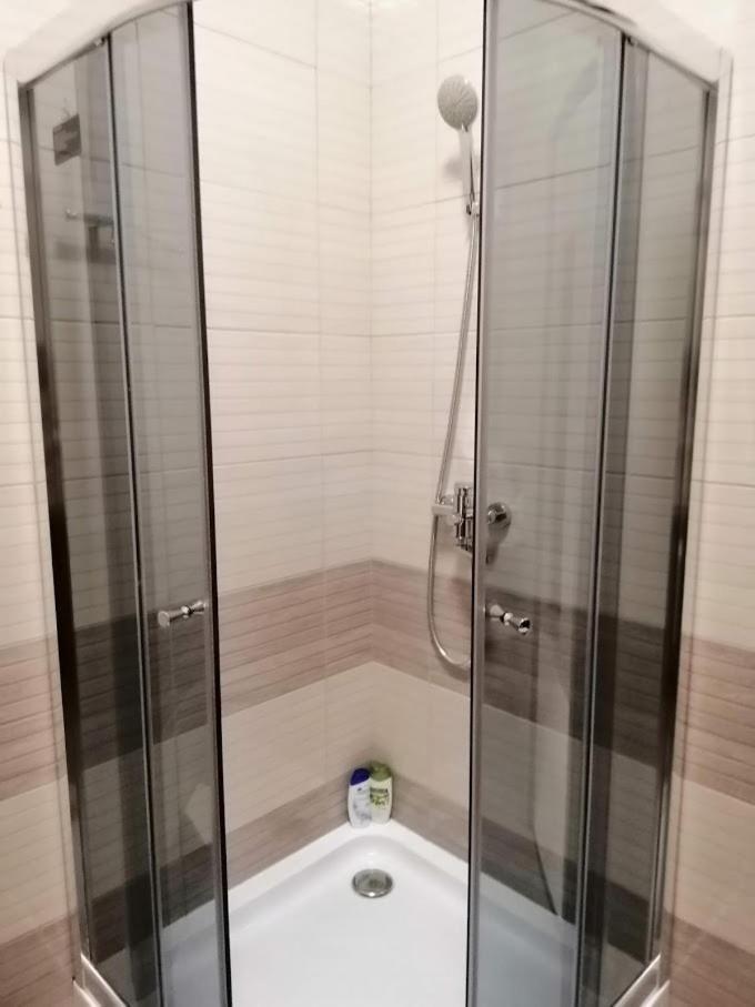 2 Bedrooms Apartment 150M From Opera House Leopoli Esterno foto